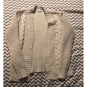 ‼️Maurice’s size large cardigan‼️